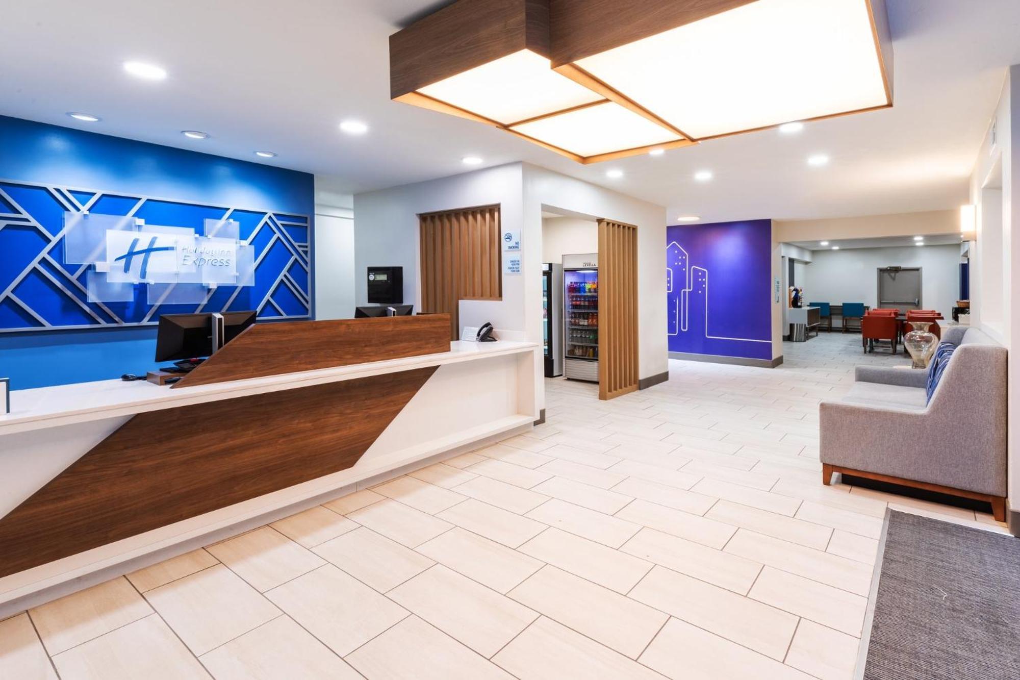 Holiday Inn Express Harvey-Marrero By Ihg Exterior photo